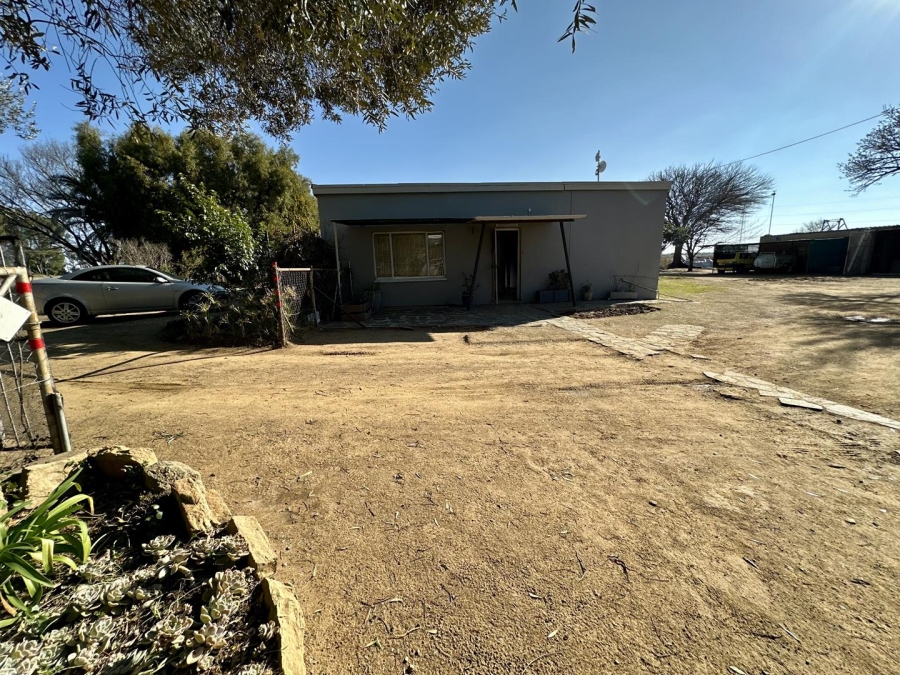 9 Bedroom Property for Sale in Bloemspruit Free State